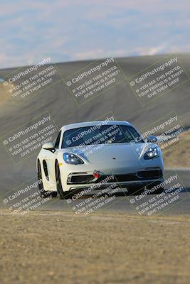 media/Oct-16-2022-Speed Ventures (Sun) [[7df72c9f09]]/Red/Session 1 (Phil Hill)/